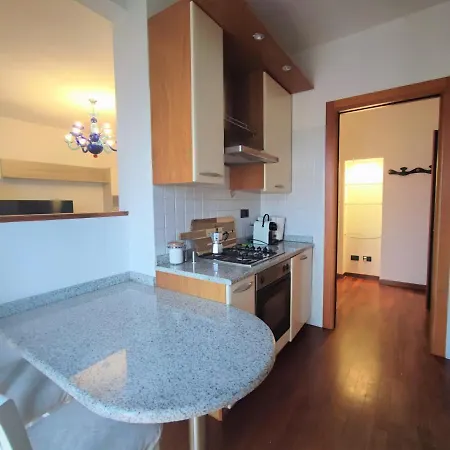 Fido With Lagoon View Lejlighed