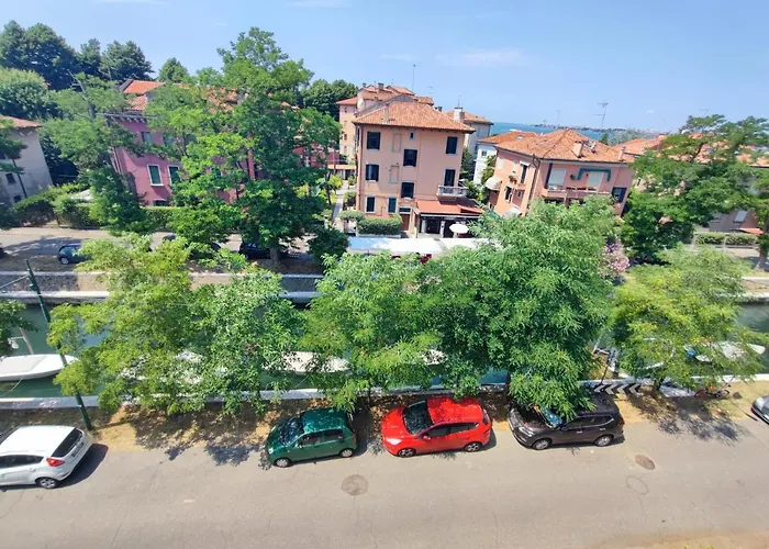 Fido With Lagoon View Apartamento *